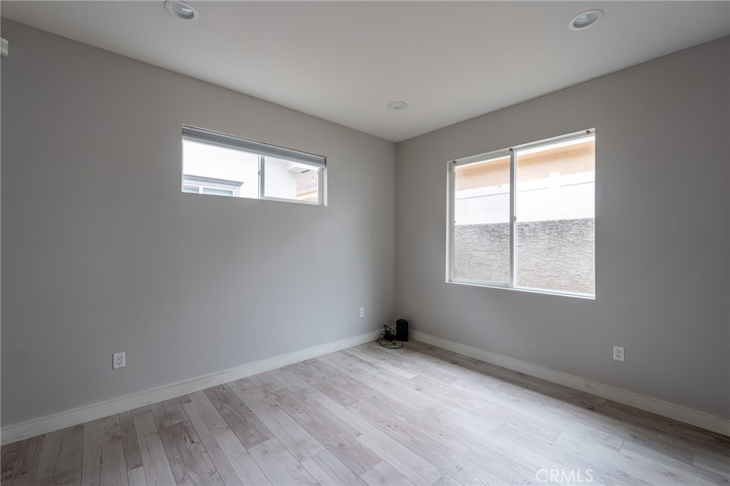 6938 Peach Avenue Property Photo 17