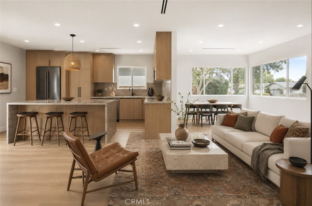 16751 Ludlow Street Property Photo 6