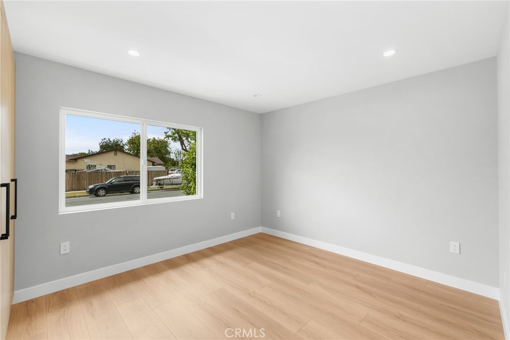 16751 Ludlow Street Property Photo 15
