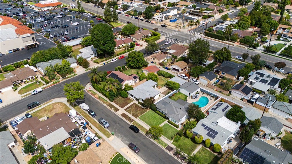 16751 Ludlow Street Property Photo 46