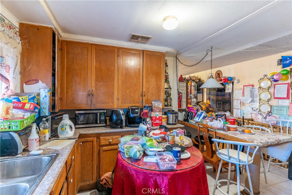 4452 Rosewood Avenue Property Photo 19