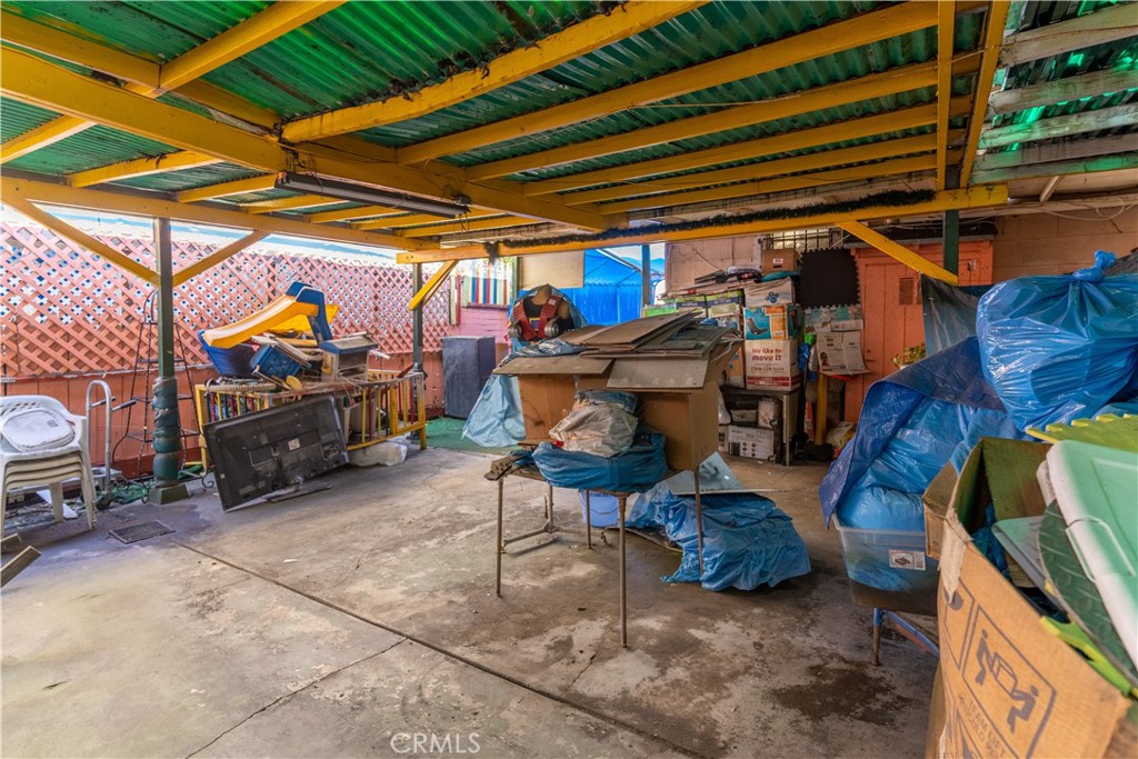 4452 Rosewood Avenue Property Photo 28