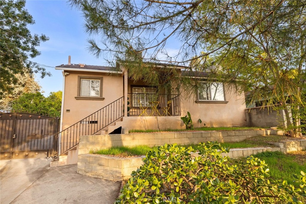 10554 Plainview Property Photo 4
