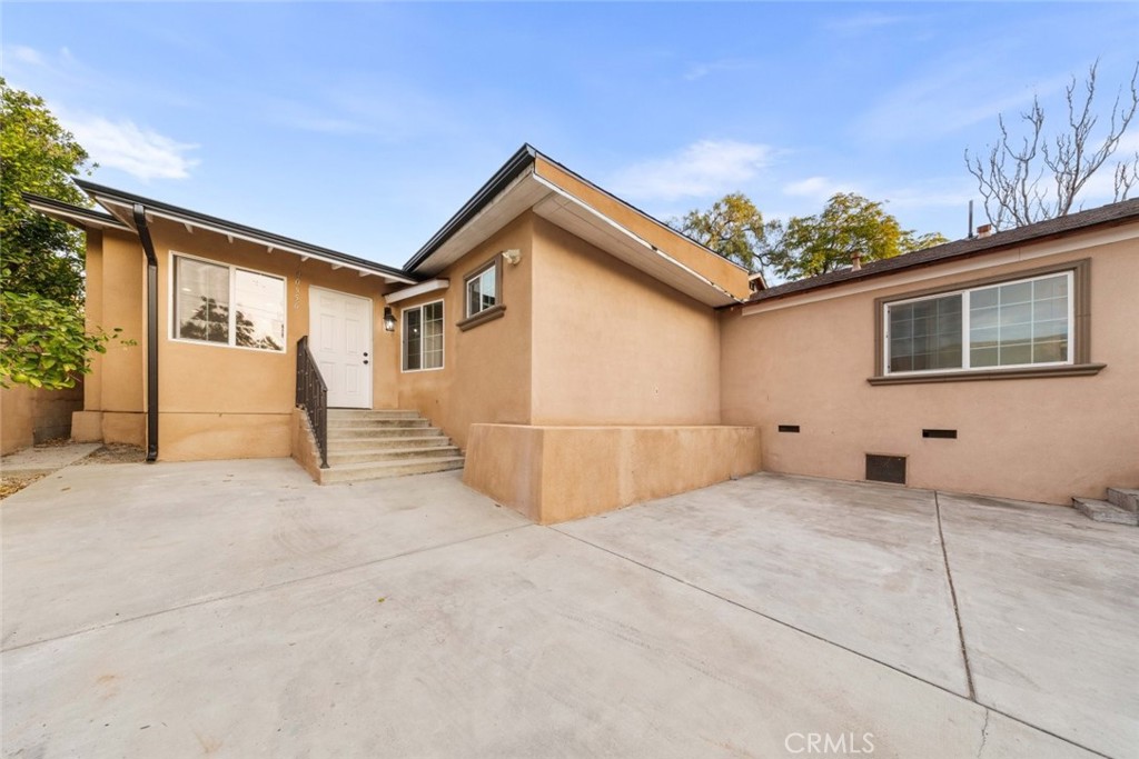 10554 Plainview Property Photo 32