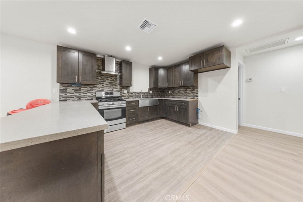10554 Plainview Property Photo 33