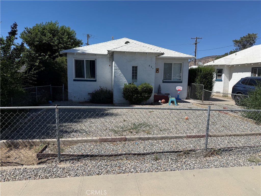 113 S Snyder Ave Property Photo 1