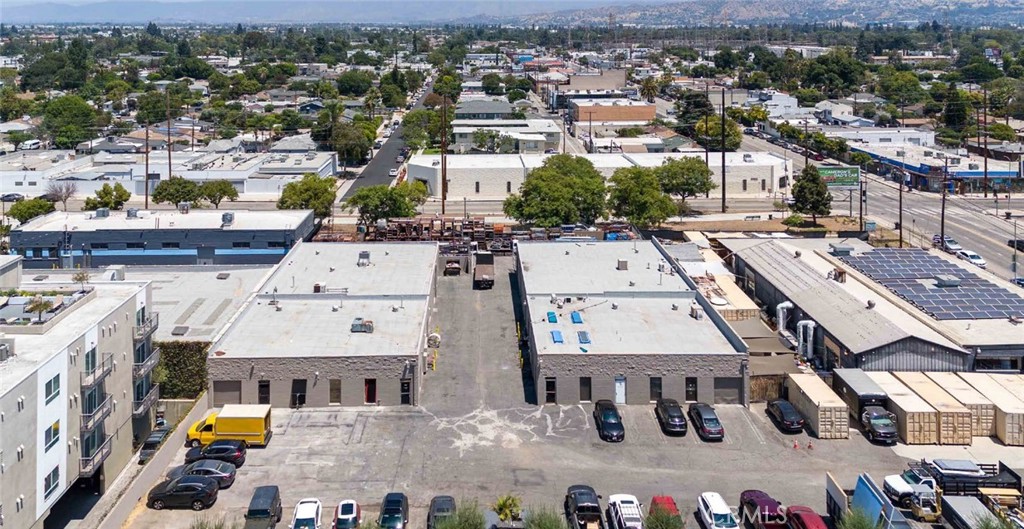 5337 Cahuenga Boulevard Property Photo 1
