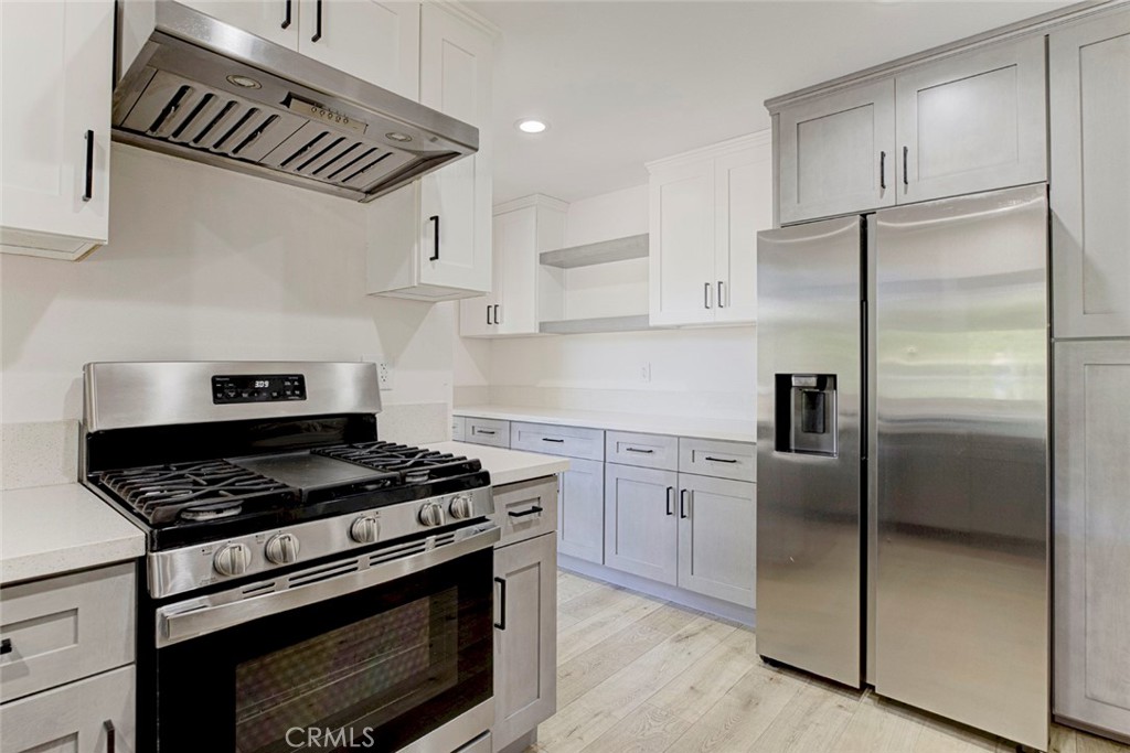 8338 Sale Property Photo 12