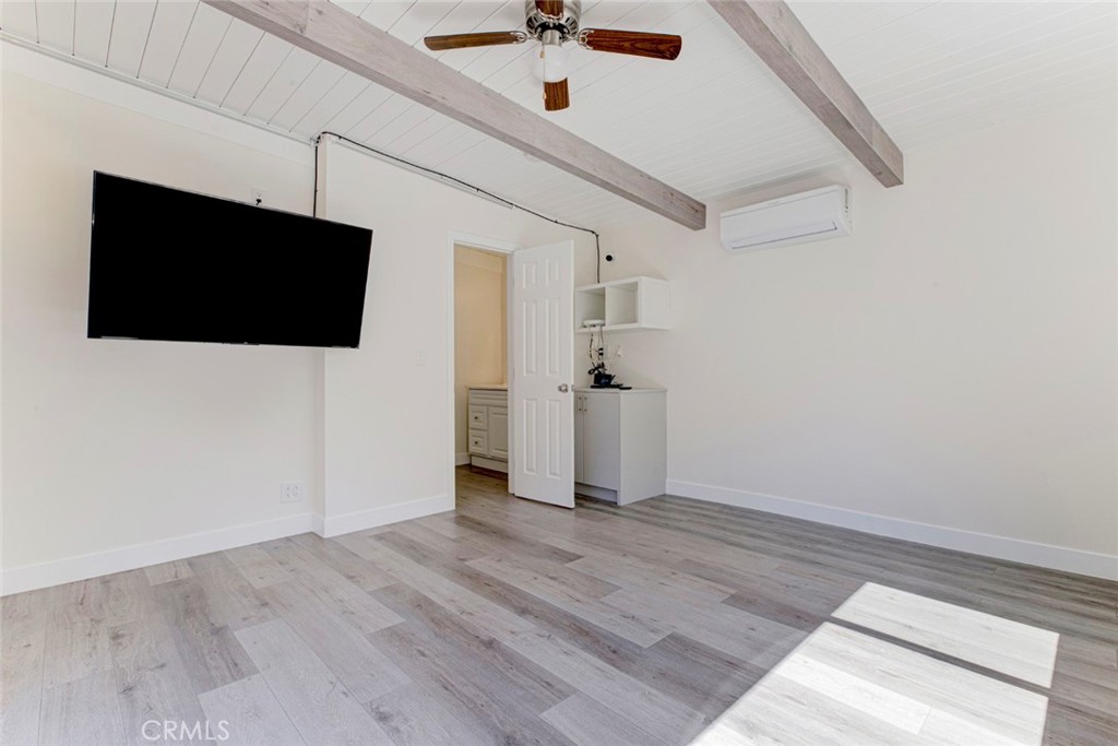 8338 Sale Property Photo 47