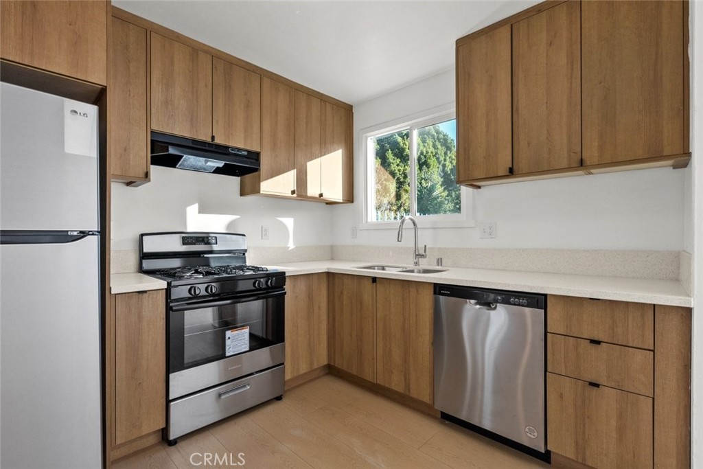 6661 Beck Avenue Property Photo 9