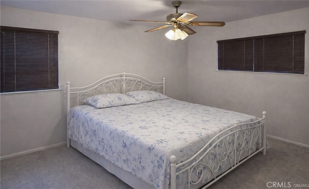1017 W Avenue H8 Property Photo 6
