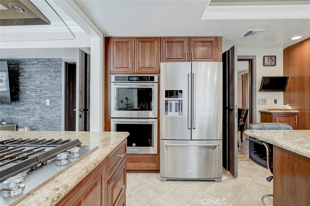 1523 Colina Drive Property Photo 23
