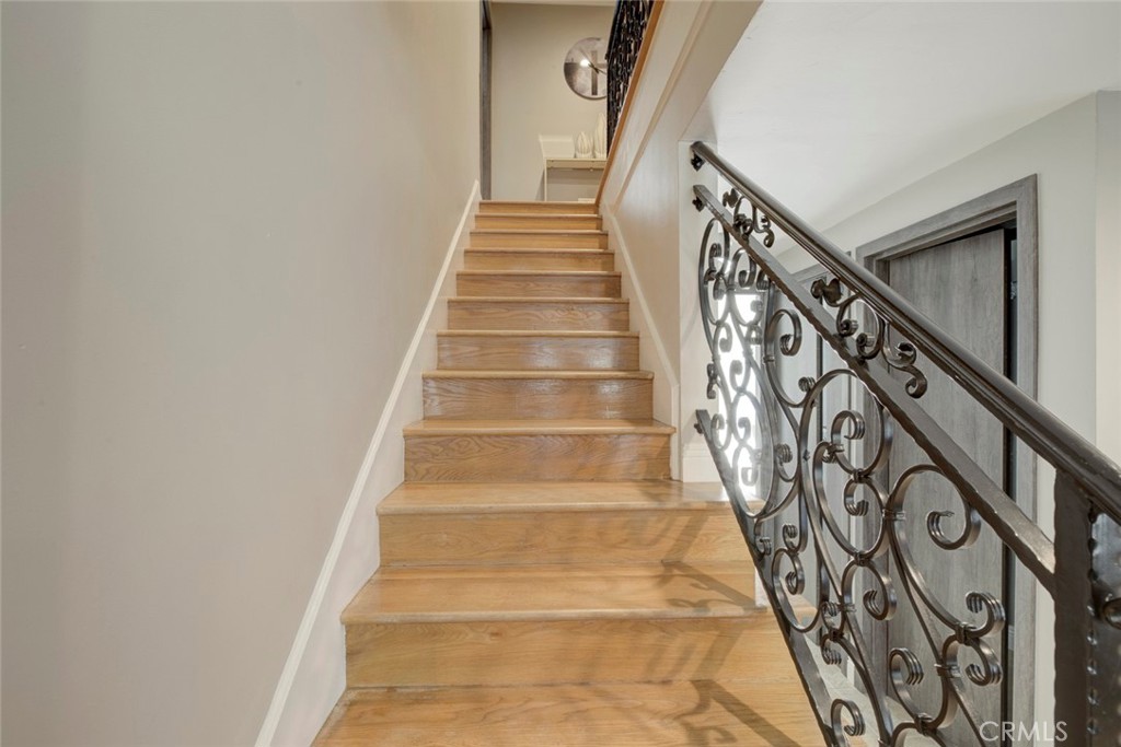 1523 Colina Drive Property Photo 42