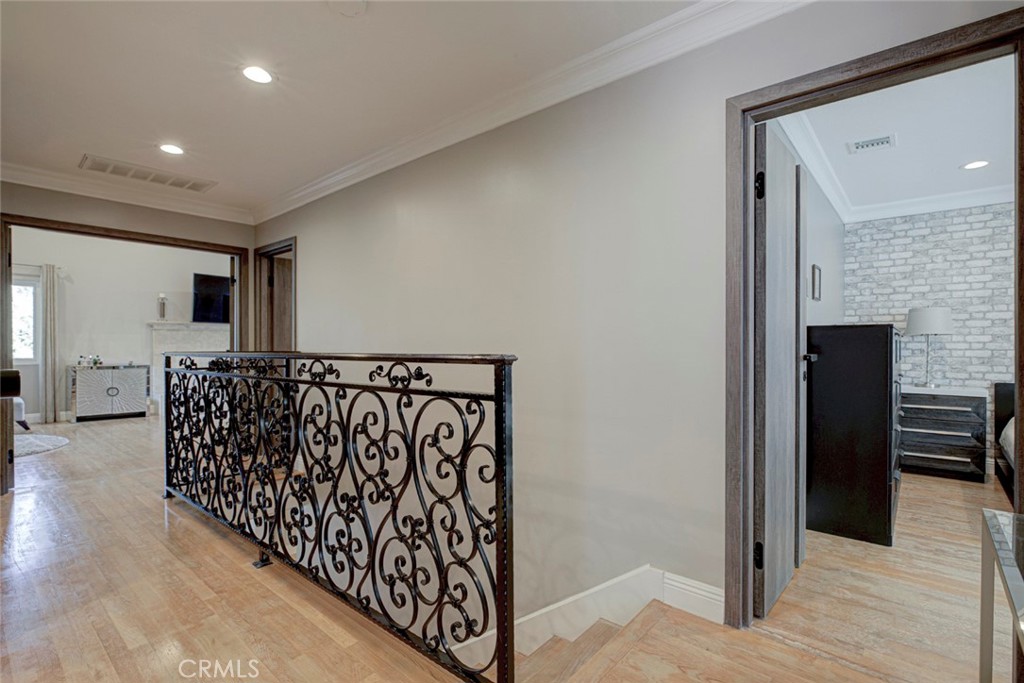 1523 Colina Drive Property Photo 44