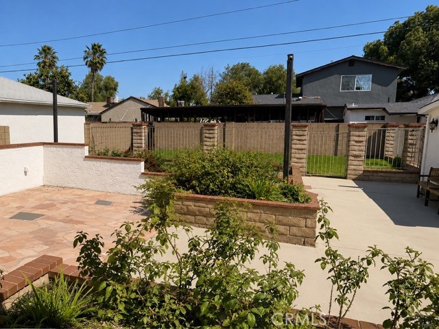 7662 Paso Robles Avenue Property Photo 10