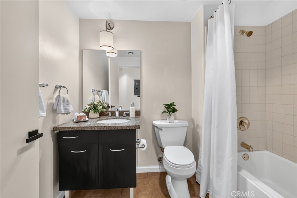 250 N First Street 524 Property Photo 48