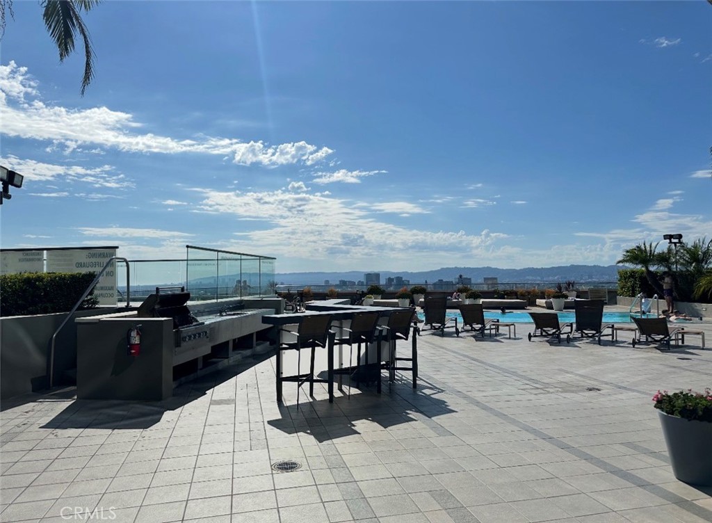 1100 Wilshire Boulevard 2601 Property Photo 1