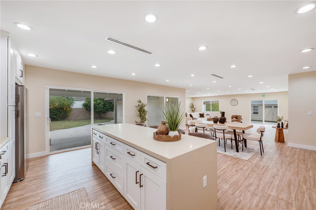17633 Nordhoff Street Property Photo 6