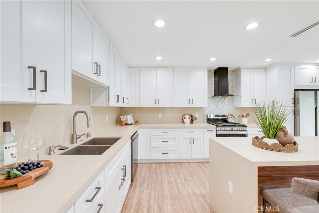 17633 Nordhoff Street Property Photo 11