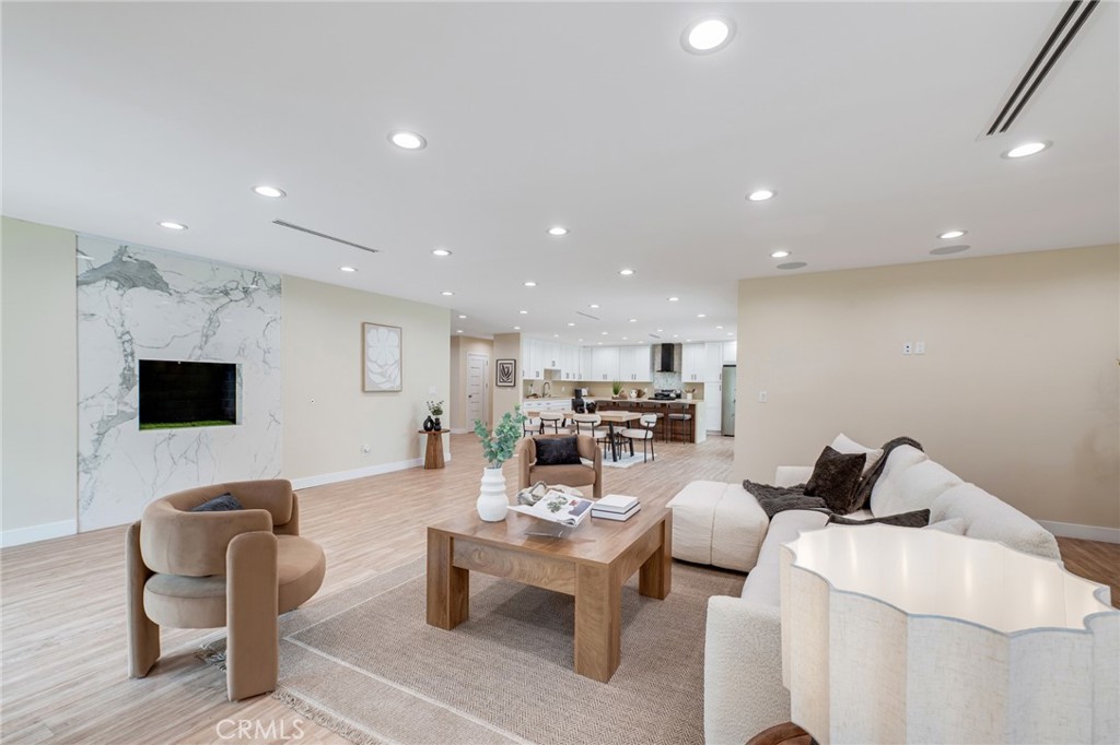 17633 Nordhoff Street Property Photo 14