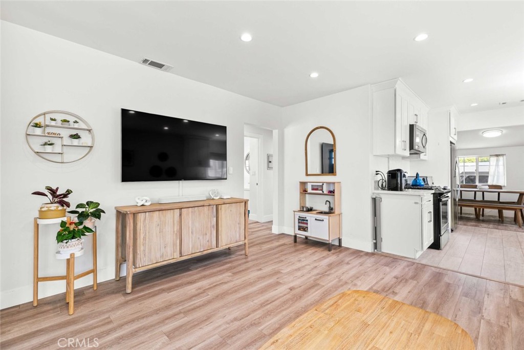 7118 Valmont Street Property Photo 25