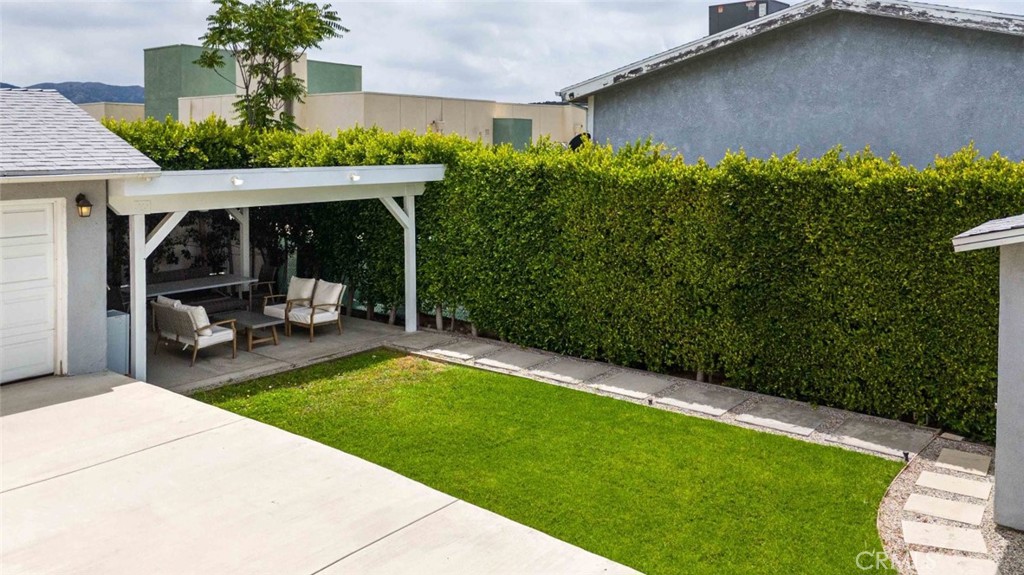 7118 Valmont Street Property Photo 27