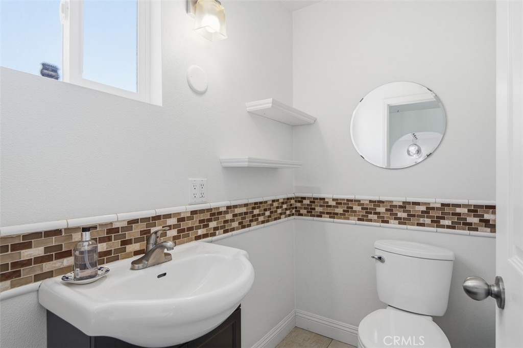 21815 Martin Property Photo 12