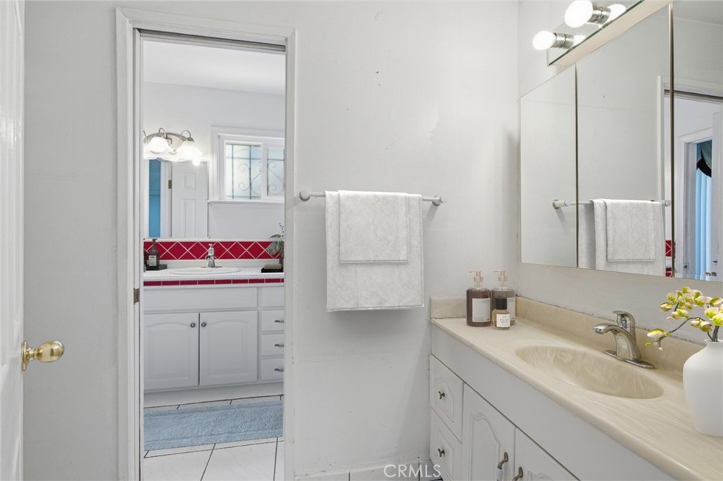21815 Martin Property Photo 17