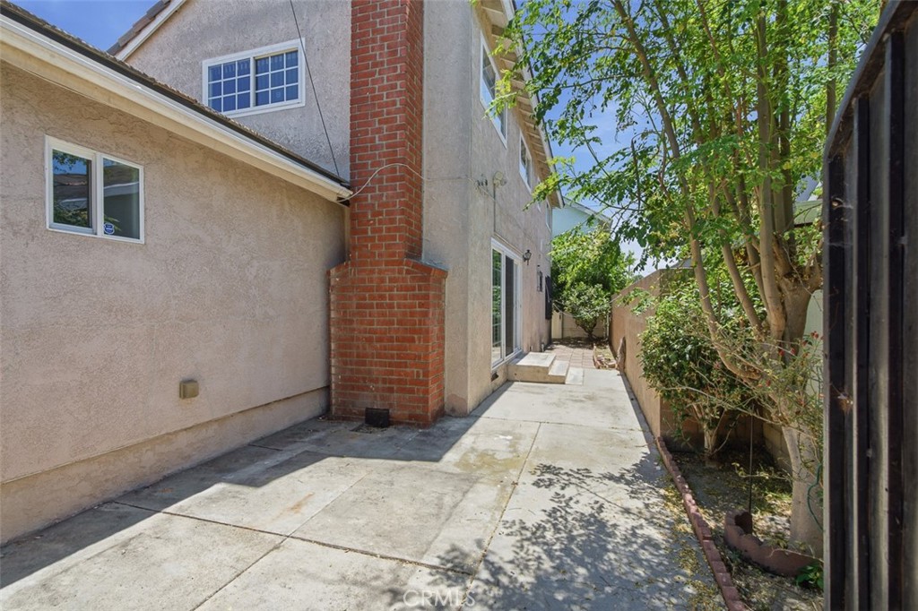 21815 Martin Property Photo 33
