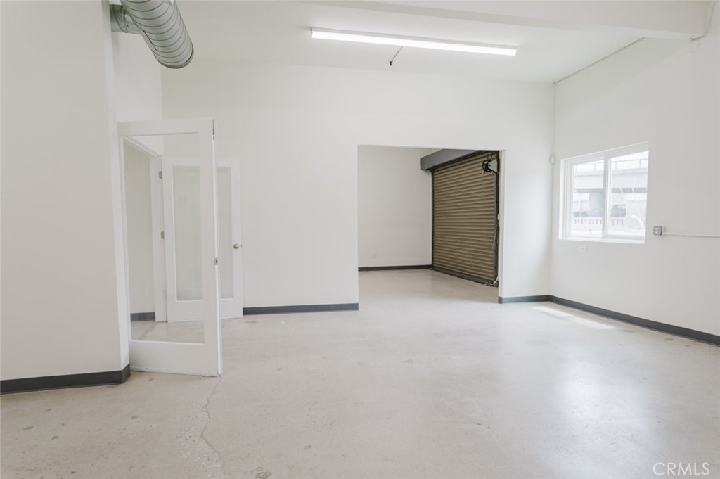 410 1/2 N Varney Street Property Photo 5
