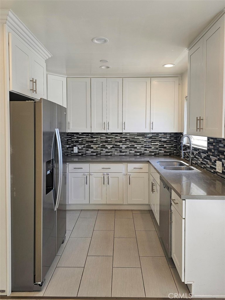 1026 San Rafael Property Photo 10