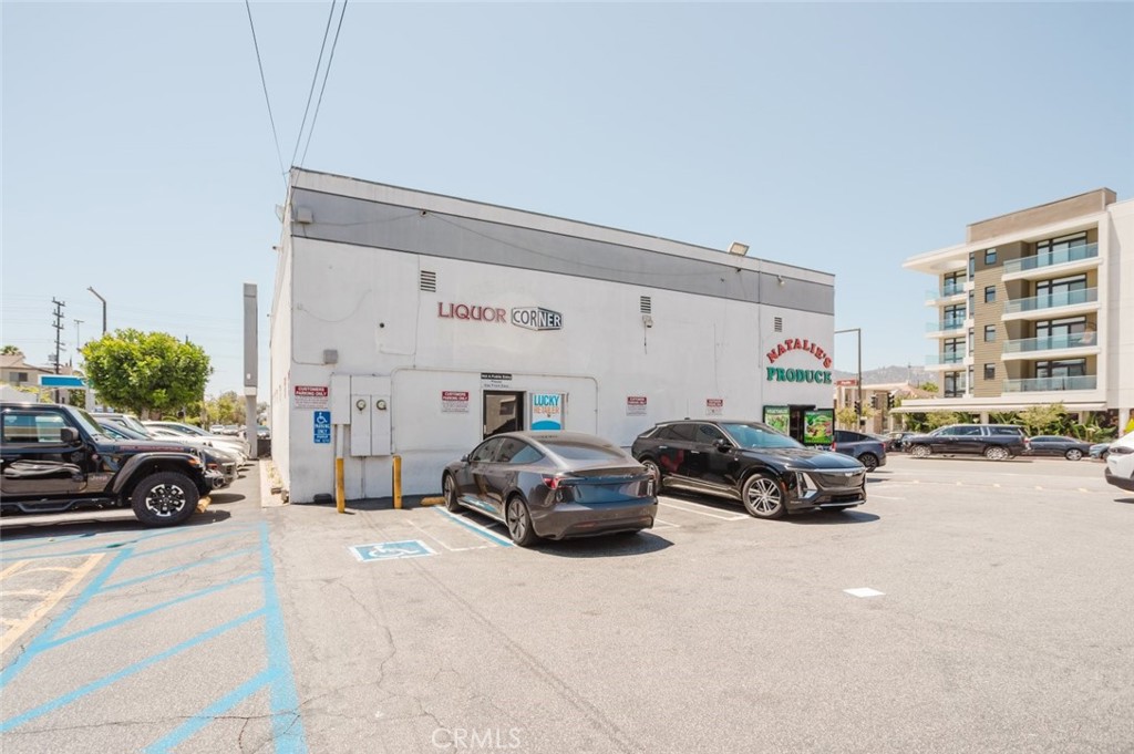 465 W Broadway Property Photo 24