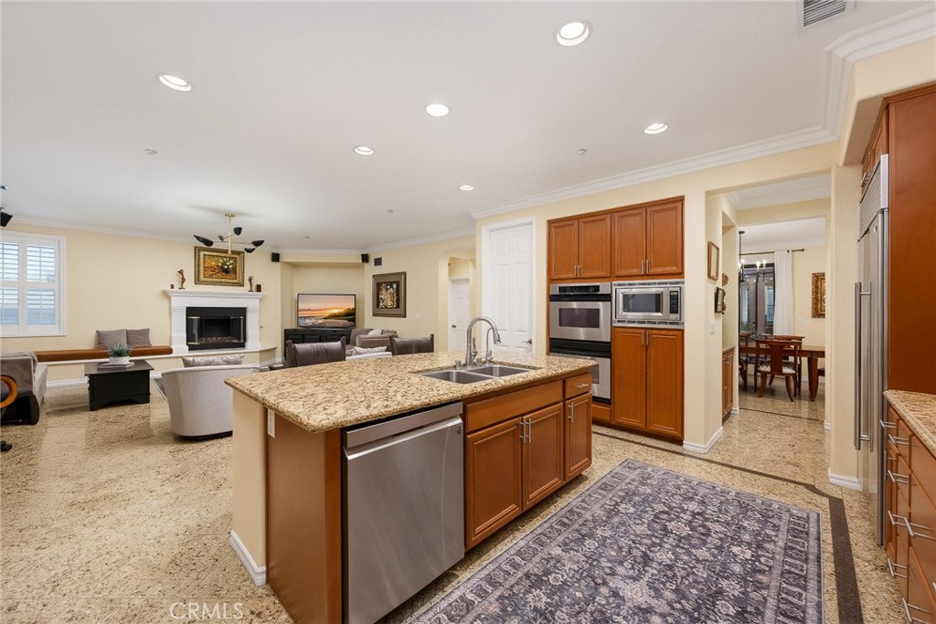 2738 Sleepy Hollow Property Photo 32