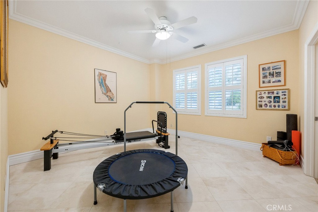 2738 Sleepy Hollow Property Photo 50
