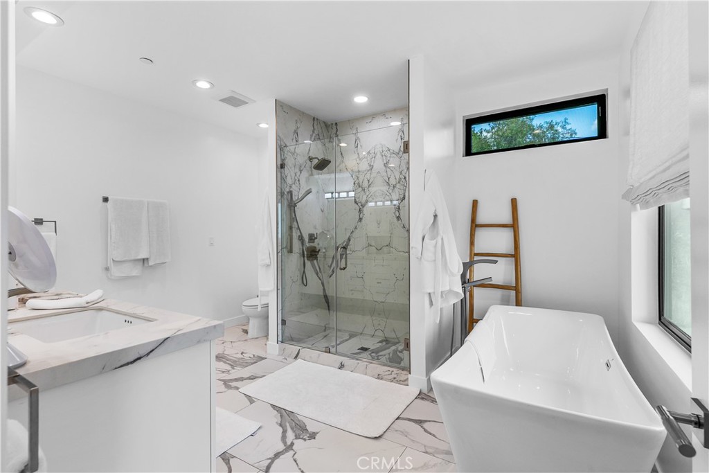6561 Pickwick Street Property Photo 13