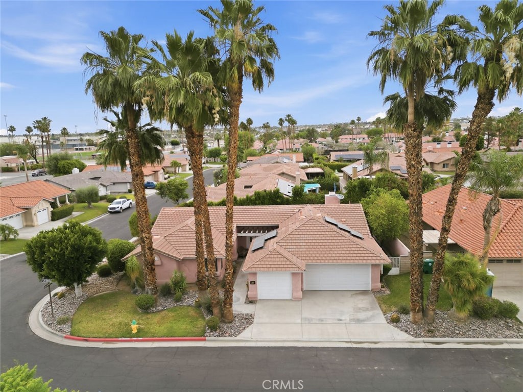75100 La Sierra Drive Property Photo