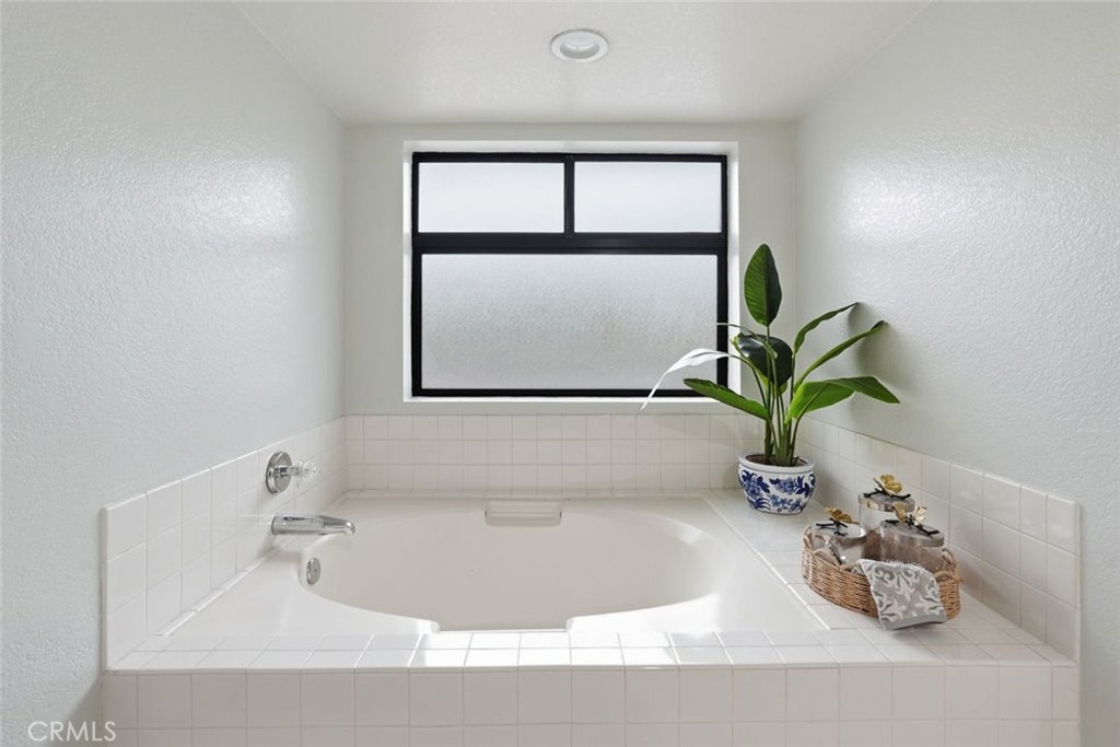 75100 La Sierra Drive Property Photo 18