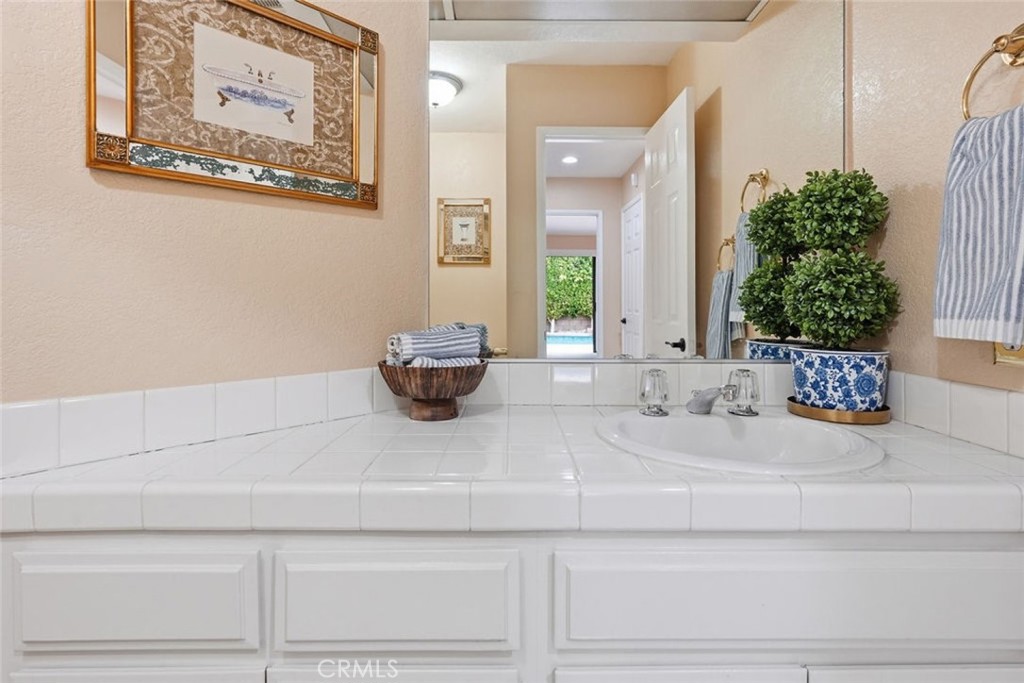 75100 La Sierra Drive Property Photo 24