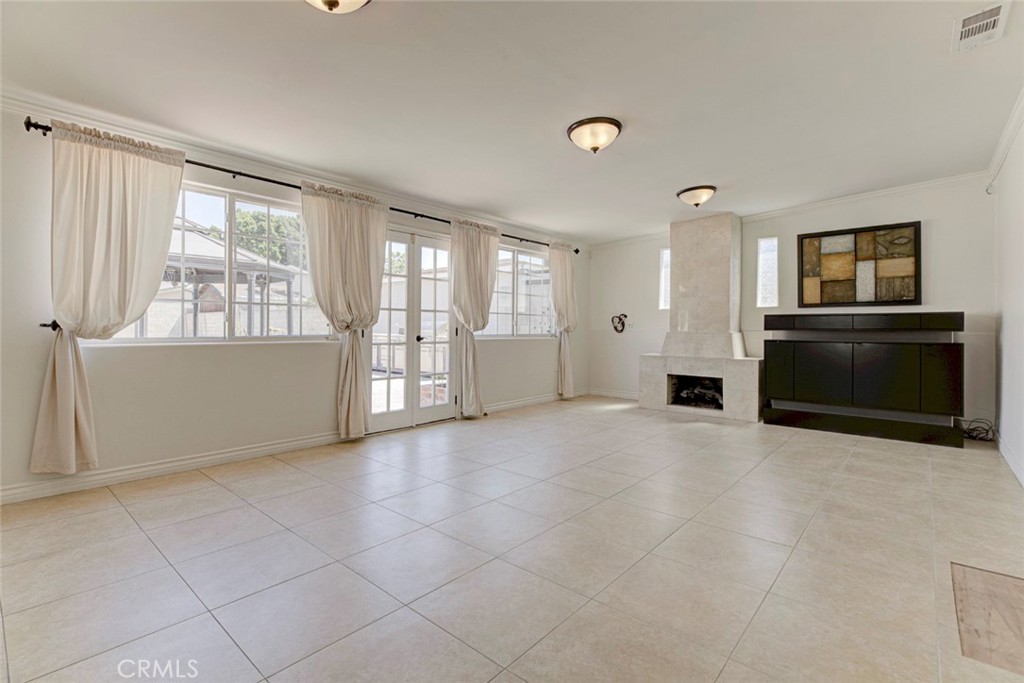 11943 Strathern Street Property Photo 22