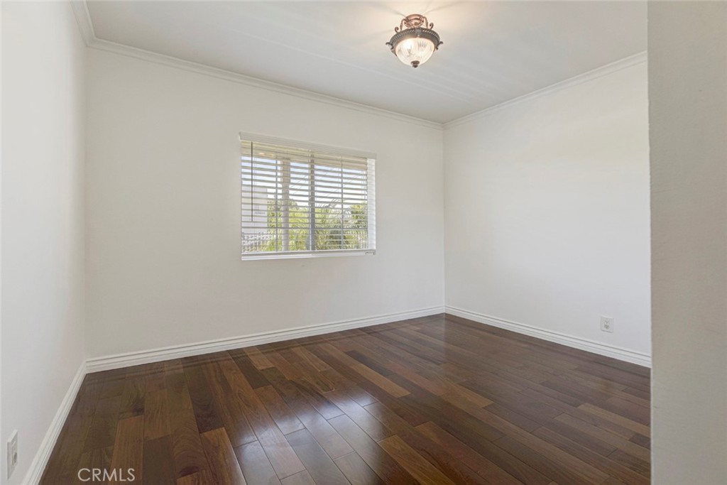 11943 Strathern Street Property Photo 26