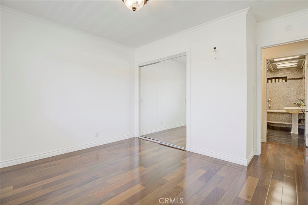 11943 Strathern Street Property Photo 27