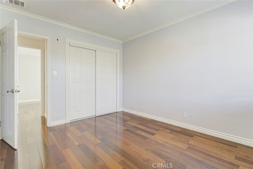 11943 Strathern Street Property Photo 32