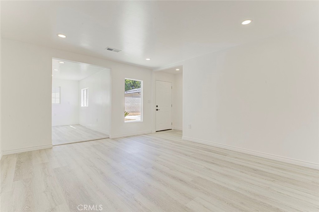 11943 Strathern Street Property Photo 47