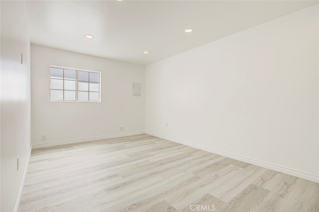 11943 Strathern Street Property Photo 56