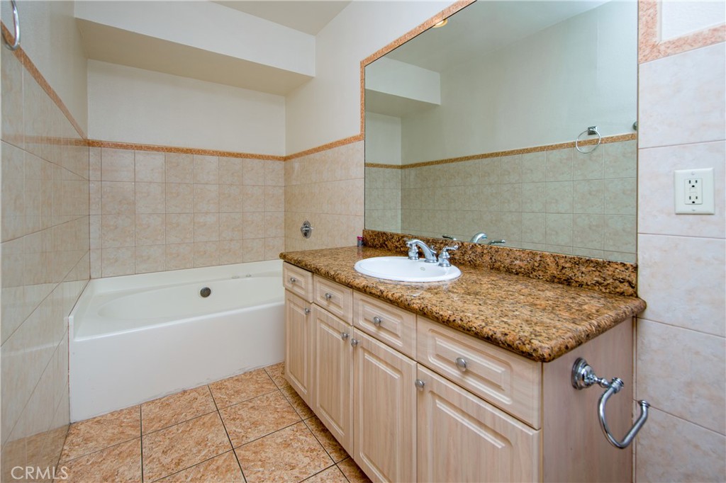 9642 Via Torino 132 Property Photo 12