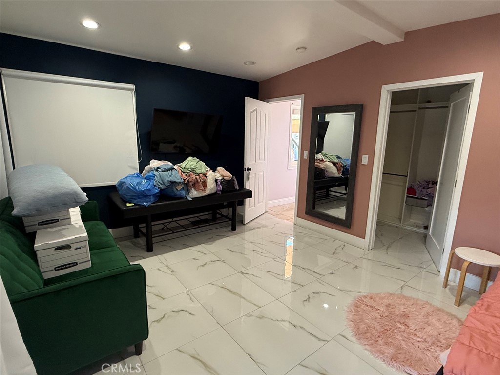 1606 Glenmont Drive Property Photo 7