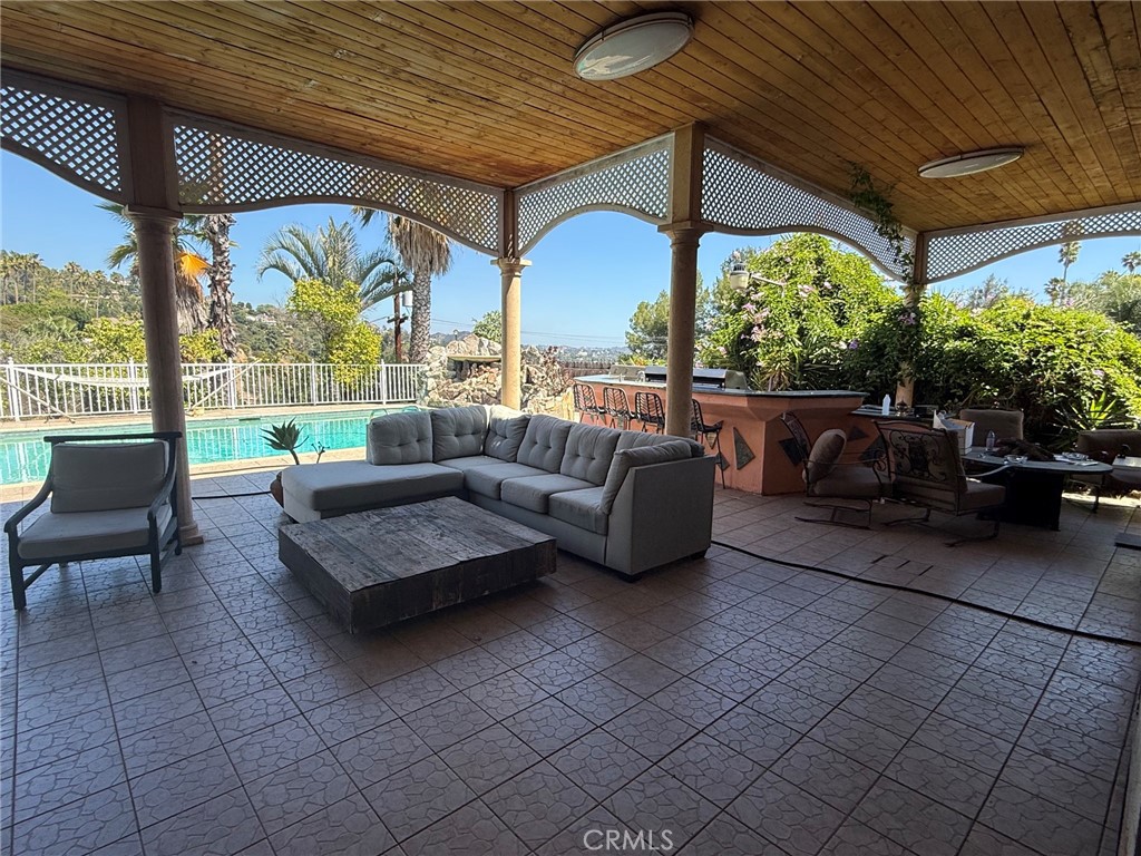 1606 Glenmont Drive Property Photo 18