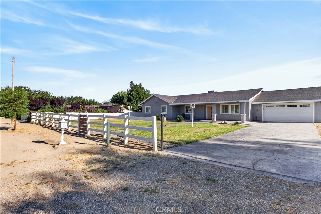 10031 E Avenue R10 Property Photo 14