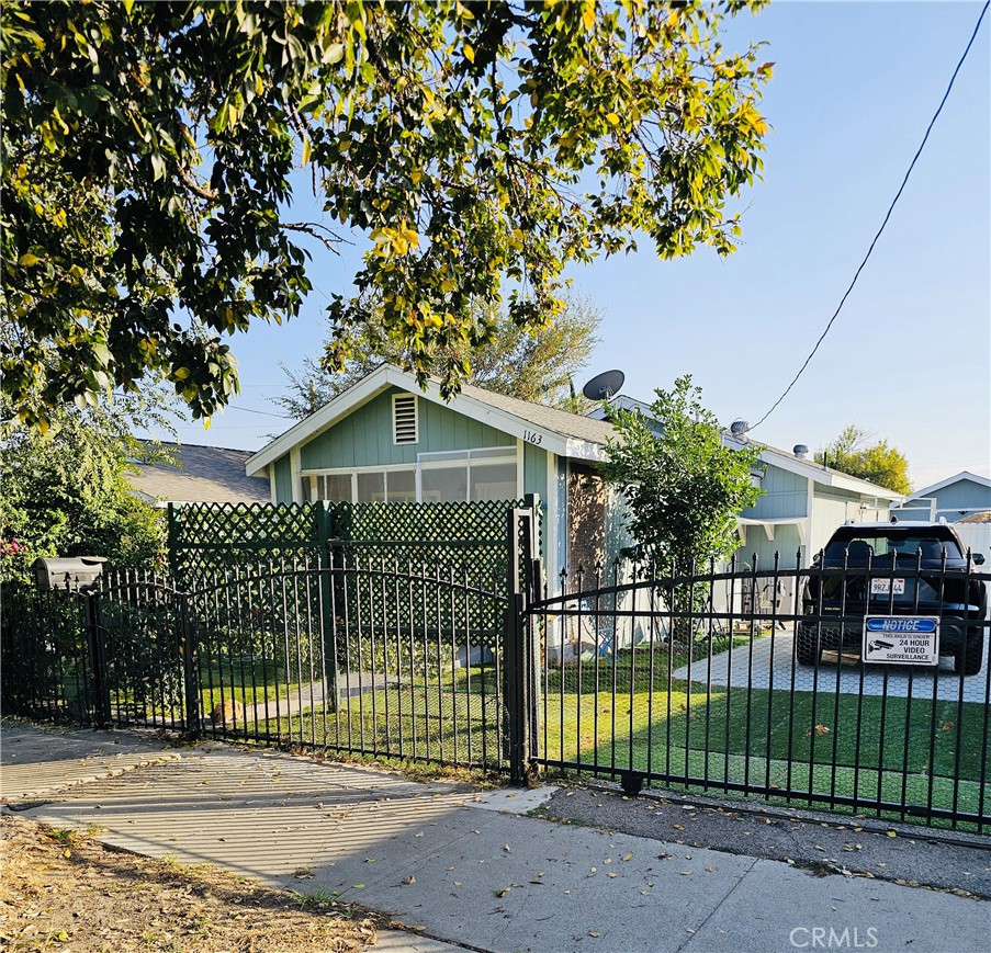 1163 W 7th Property Photo 1