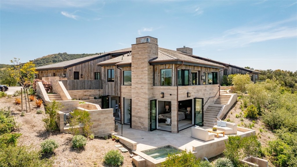3121 Old Topanga Canyon Property Photo 10